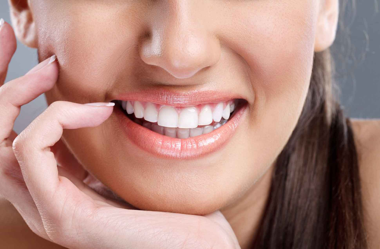 Beautiful smile results at Tiba Dental Center Antwerp